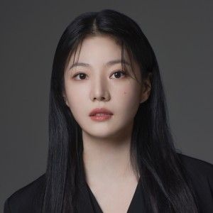 CHU HWA JEONG (추화정) lyrics with translations